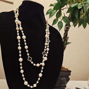 Fashion Jewelry Ivory Pearl Layered Necklace with Gold Accents